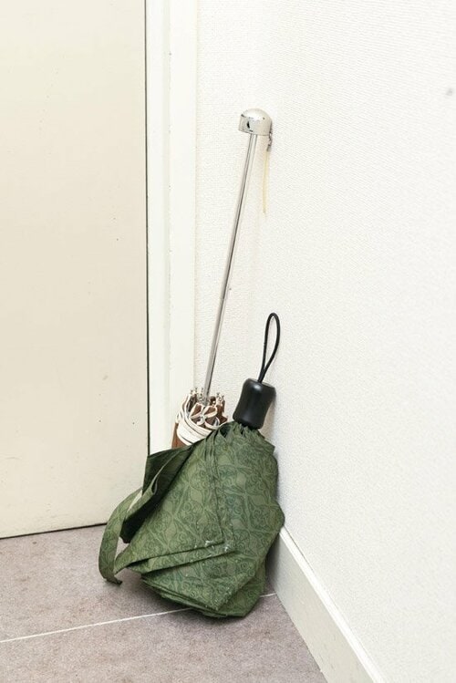 ［玄関］もう水浸しにならない折り畳み傘もOKの傘立て イメージ