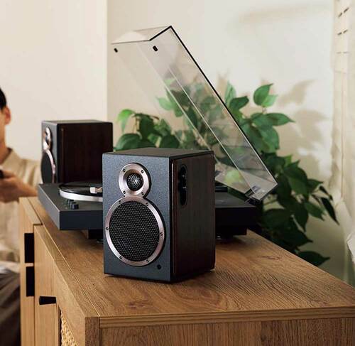 無線・有線・PC…さまざまな機器に繋がるスピーカーが人気 安いアクティブスピーカーおすすめ イメージ