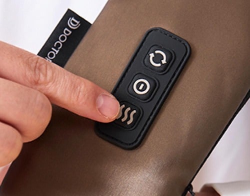 操作パネルがベストな場所に ネックマッサージャーおすすめ イメージ