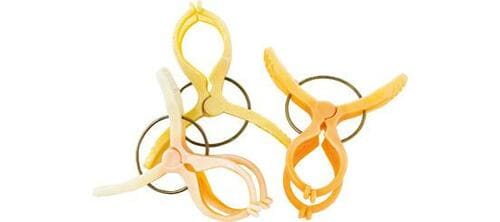 置きっぱなしの洗濯バサミ…変色してポキポキ折れていませんか？ イメージ