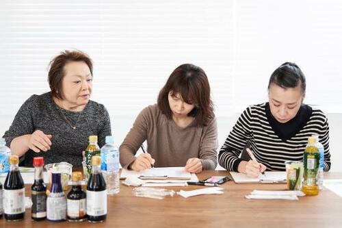 かけるだけで旨いラー油はどれ?カルディのラー油をテストしました イメージ