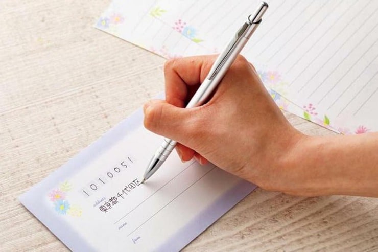 【100均】失敗しないボールペン｜ダイソー、セリア、キャンドゥのバズりグッズを『LDK』が辛口評価