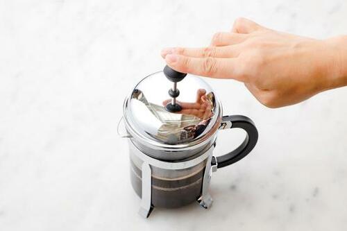 5：プランジャーを押し下げる イメージ