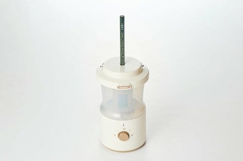 鉛筆を差し込むと自動で削ってくれる 電動鉛筆削りおすすめ イメージ