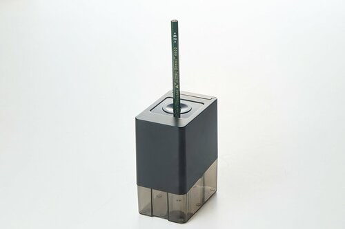 芯先の太さ・角度調整や無駄削り防止機能などをチェック！ 電動鉛筆削りおすすめ イメージ