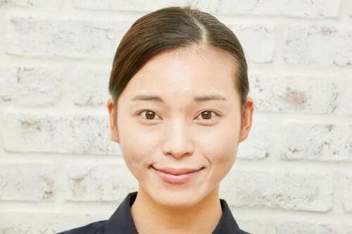 汗や皮脂をブロック!【崩れないベースメイク】