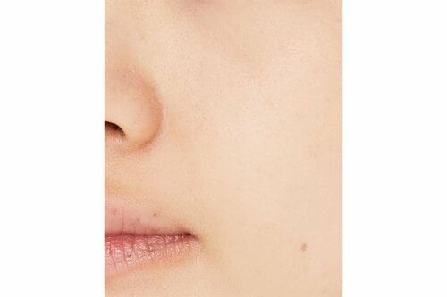 うるおいのあるツヤ肌に UVクリーム・ツヤ下地・テカリ防止コスメおすすめ イメージ