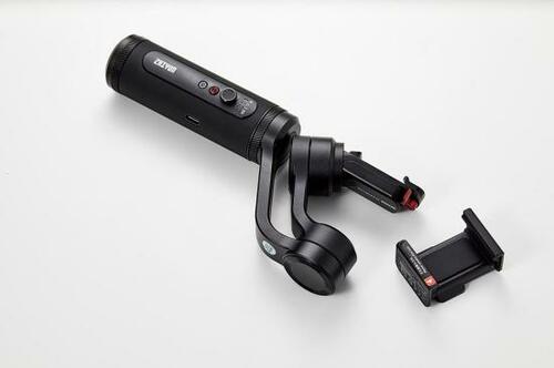 6位: 高いブレ補正力が魅力のZhiyun「SMOOTH Q2」