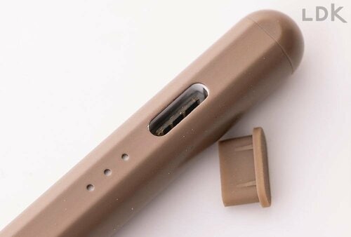 キャップを外したらどこかに行きそう スリコのスマホスタンドおすすめ イメージ