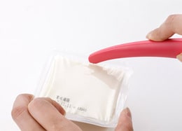 “豆腐パックが開かない問題”解決！ ホムセンで買うべき5選