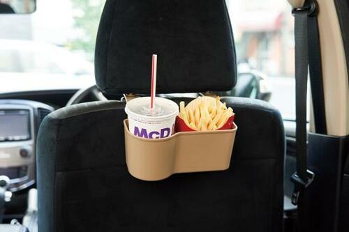 ドアポケットより置きやすいCARカップホルダー イメージ2