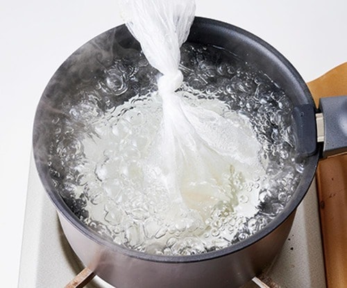 1：カセットコンロと湯煎できるポリ袋 防災リュックおすすめ イメージ2