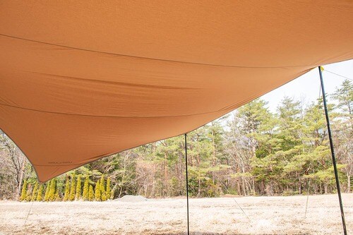 焚き火との相性が良く、タープ下からの眺めもバツグン イメージ2