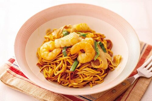 21位: 神戸物産「パン・ミー(板麺)ゴレン・ドライカレー」 イメージ3