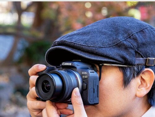 キヤノン「EOS R10」 ミラーレス一眼カメラおすすめ イメージ