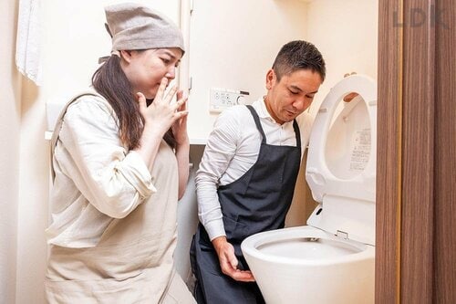 トイレの便座裏掃除の方程式は? イメージ
