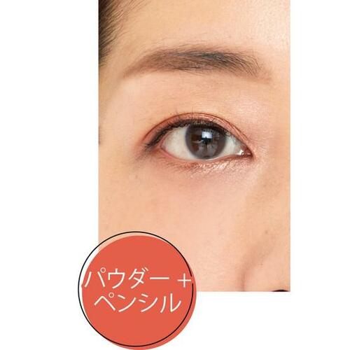 眉尻だけはペンシルできっちりフチ取りを