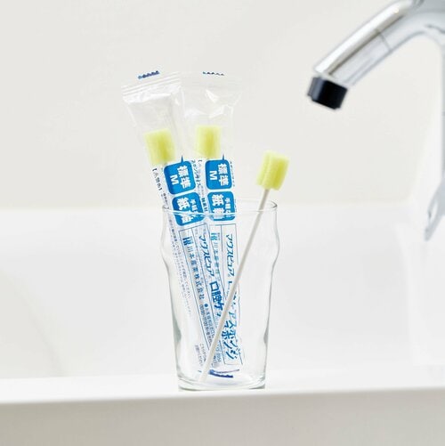 口腔ケアスポンジおすすめ カワモト マウスピュア 口腔ケアスポンジ 紙軸 Mサイズ イメージ2