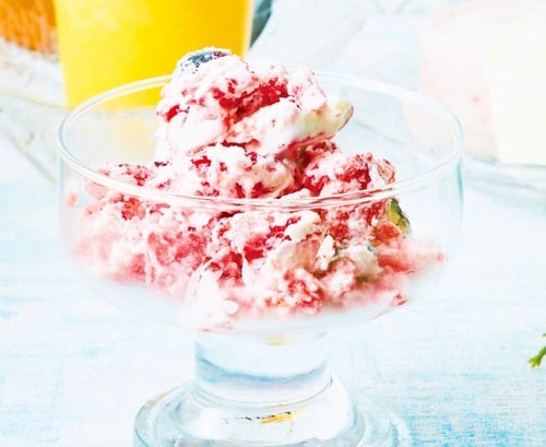 冷凍術:いちご全体にまんべんなく砂糖をコーティング 野菜の冷凍保存方法おすすめ イメージ2