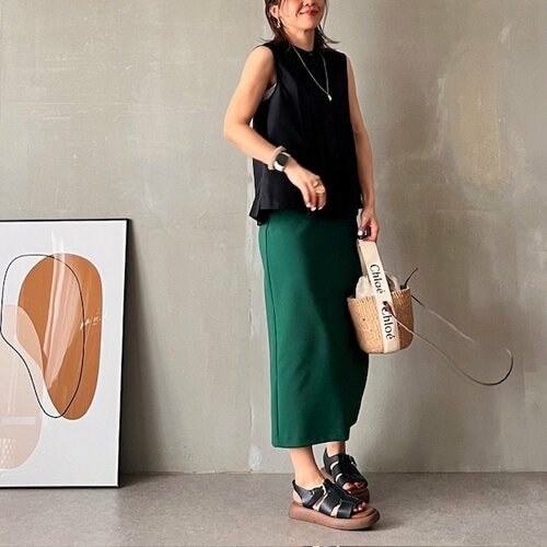 春~夏にかけての着回しコーデ UNIQLOのノースリーブブラウスおすすめ イメージ5