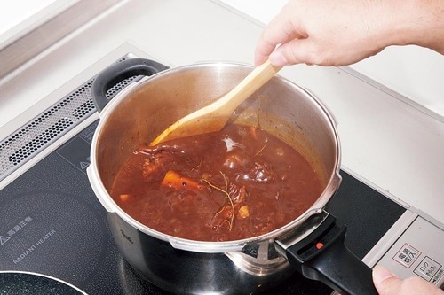 おいしいビーフシチューを作るための7カ条 ビーフシチュールーおすすめ イメージ