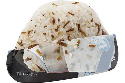 尾西食品「にぎらずにできる携帯おにぎり 昆布」の完成イメージ