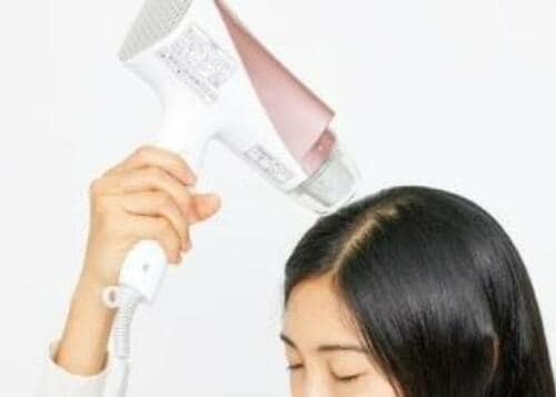 正しいヘアドライの方法は?