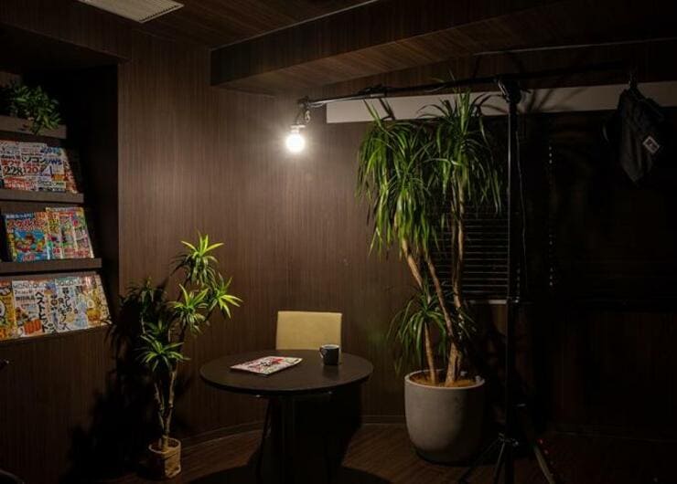 ダイソーのおすすめデジタルグッズはLED電球とBluetoothスピーカー | プロが比較