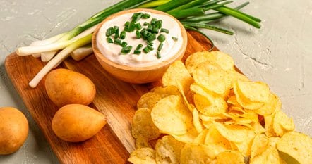 ポテトチップや唐揚げにつけてジャンクに フレーバーマヨネーズおすすめ イメージ