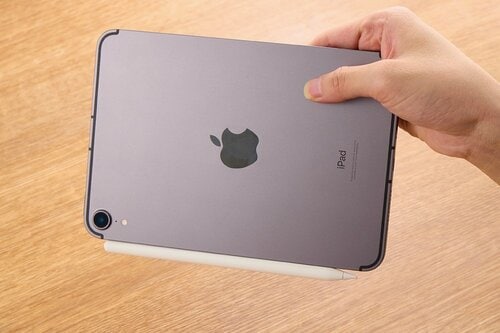 持ちやすさと磁石の強さ Ciscle「iPadタッチペン B-RB01」おすすめ イメージ