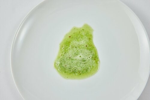りんごも細かくすりおろせる ハンドブレンダーおすすめ イメージ2