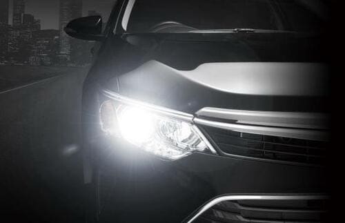 純正との交換で愛車の HIDライトが純白光に イメージ