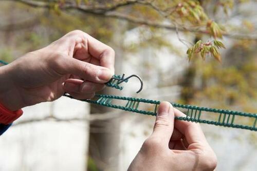 付属のフックで引っ掛けるだけ！ イメージ