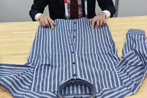 タカキュー「スリムフィット ボタンダウン長袖シャツ」 ワイシャツおすすめ イメージ2