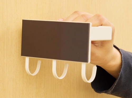 マグネットでくっついて設置が簡単！ スリーコインズおすすめ イメージ