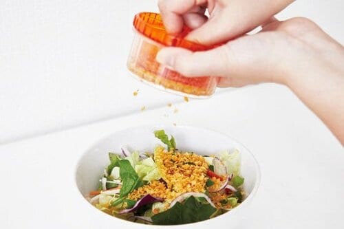 ポテトチップスが調味料に！ サラダトッピングがオススメです イメージ