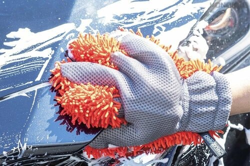 指先感覚で洗いやすい5本指ミット! おすすめ洗車グッズおすすめ イメージ