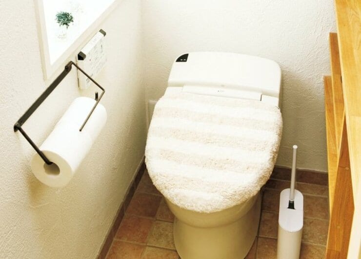感動の工夫がいっぱい！ トイレブラシはこれ一択でした【4製品比較】
