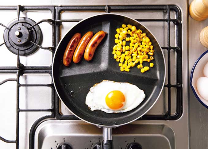 お弁当や朝食作りに便利！ 仕切り付きフライパンおすすめ4選｜『LDK』が検証・レビュー