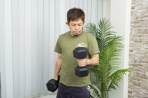 プレート部は若干大きめ