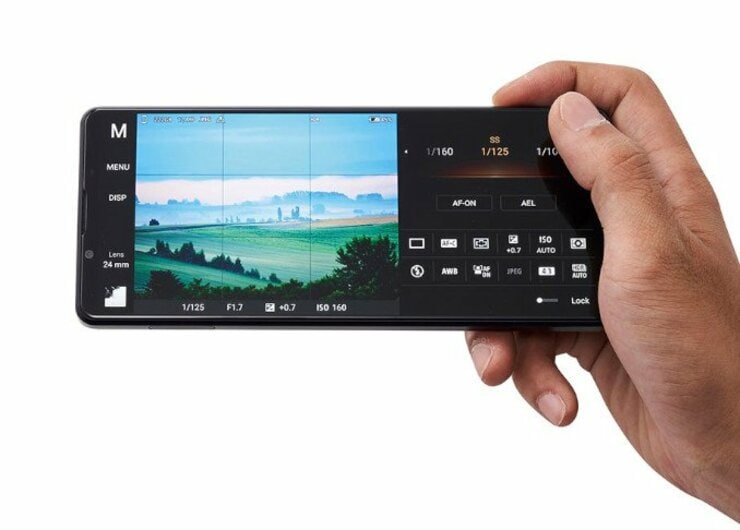 ソニーの最新技術が詰まった「Xperia 1 Ⅲ」はどのくらいスゴい？｜『家電批評』が検証