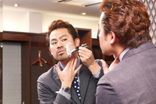 1：ヒゲのプロも絶賛！ジレットの加熱ひげそり イメージ2