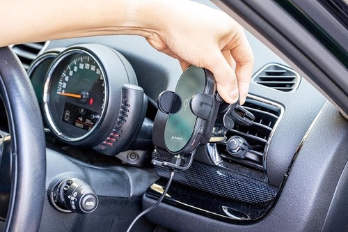 取り付け 車用スマホホルダーおすすめ イメージ