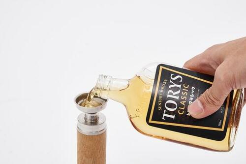ちんまりサイズがちょうどいい！ Gloture「OAKY ウイスキーボトル」 イメージ2