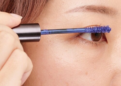 ブラシの先端がワイドで塗りやすい イメージ
