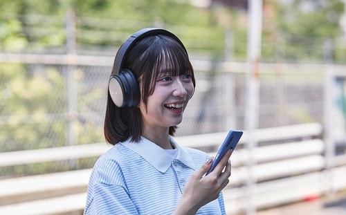マイク性能 安いワイヤレスヘッドホンおすすめ イメージ