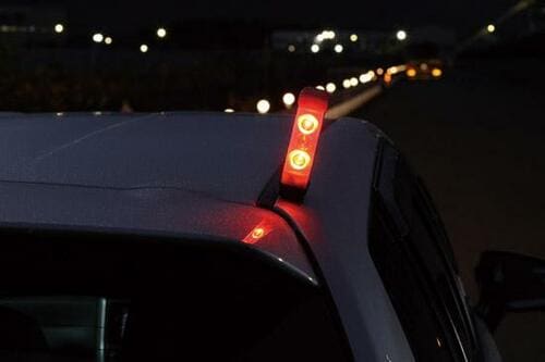 ①トラブルを早急に周知する 高輝度LED「緊急点滅信号灯」 イメージ2