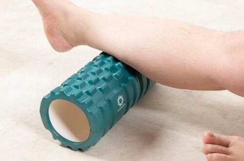 のせるだけでコリをほぐす！フォームローラーって？ イメージ