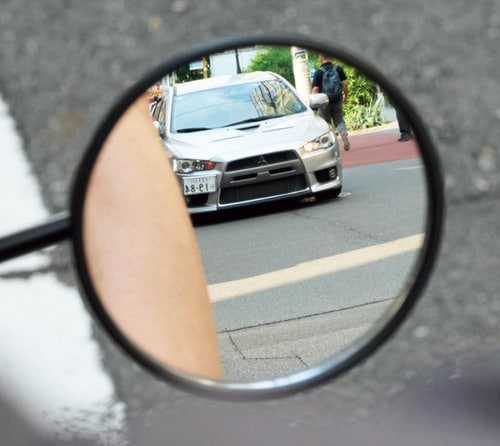 走行時の視界：クリアだが角度でぼやける 自転車用ミラーおすすめ イメージ