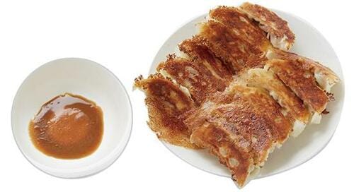 20位: 最下位は旨味が少なめだった大阪王将「味噌だれ付き餃子」 イメージ2